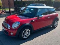 Usata Mini ONE 75 CV (55 kW) 2012 Rosso Utilitaria