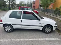 Usata Peugeot 106 60 CV (44 kW) 2003 Bianco Utilitaria
