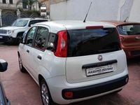 Usata Fiat Panda Lounge 69 CV (50 kW) 2017 Bianco Utilitaria