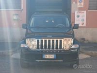 Usata Jeep Cherokee Limited 177 CV (130 kW) 2009 Nero SUV