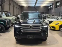 Usata Toyota Land Cruiser Anniversary 415 CV (305 kW) 2023 Nero metallizzato SUV