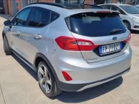 Usata Ford Fiesta Active 86 CV (63 kW) 2018 Argento Utilitaria