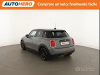 Usata Mini ONE 102 CV (75 kW) 2020 Grigio Utilitaria