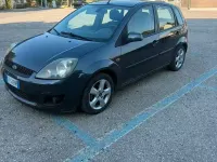 Usata Ford Fiesta 73 CV (53 kW) 2006 Utilitaria