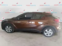 Usata Toyota C-HR Active 122 CV (89 kW) 2018 Bronzo SUV