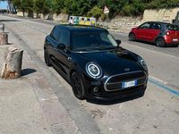 Usata Mini ONE 136 CV (100 kW) 2021 Nero Utilitaria