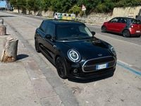 Begagnad Mini ONE 2021 Svart Halvkombi