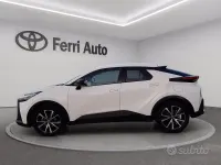 Second-hand Toyota C-HR Trend 197 CP (144 kW) 2024 Alb SUV