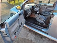 Begagnad VW New Beetle 75 HK (55 kW) 2004 Blå Halvkombi
