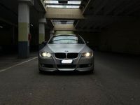 Usata BMW 325 Efficient Dynamics 218 CV (160 kW) 2006 Grigio Coupé