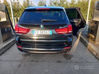 Begagnad BMW X5 Efficient Dynamics 258 HK (189 kW) 2015 Svart SUV