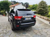 Usata Jeep Cherokee 241 CV (177 kW) 2011 Nero SUV