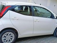 Usata Toyota Aygo Connect Style 72 CV (52 kW) 2019 Utilitaria