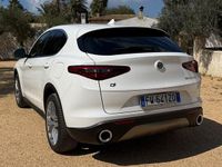 Usata Alfa Romeo Stelvio 190 CV (139 kW) 2019 Bianco SUV
