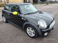 Usata Mini Cooper 75 CV (55 kW) 2012 Nero Utilitaria