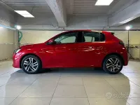 Usata Peugeot 208 Allure 101 CV (74 kW) 2020 Rosso Utilitaria
