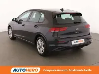 Usata VW Golf VIII Life 116 CV (85 kW) 2023 Grigio Berlina