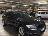 Usata BMW 318 Performance 143 CV (105 kW) 2012 Nero Station wagon