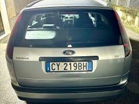 Usata Ford Focus Style 90 CV (66 kW) 2005 Grigio Station wagon