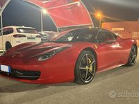 Usata Ferrari 458 566 CV (416 kW) 2012 Rosso Coupé