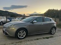 Usata Alfa Romeo Giulietta Exclusive 140 CV (102 kW) 2013 Grigio Utilitaria