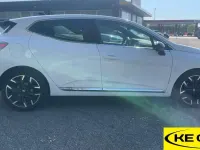 Usata Renault Clio V Techno 101 CV (74 kW) 2025 Bianco Berlina