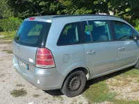 Usata Opel Zafira 120 CV (88 kW) 2008 Grigio Monovolume