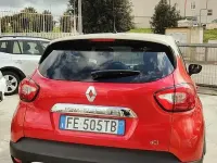 Usata Renault Captur Iconic 110 CV (80 kW) 2016 Rosso SUV