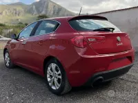 Usata Alfa Romeo Giulietta 120 CV (88 kW) 2012 Rosso Utilitaria