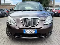 Usata Lancia Ypsilon Platinum 69 CV (50 kW) 2011 Marrone Utilitaria