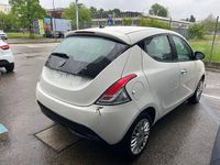Usata Lancia Ypsilon S 69 CV (50 kW) 2022 Bianco Utilitaria