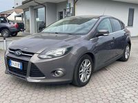 Usata Ford Focus Titanium 116 CV (85 kW) 2011 Grigio Berlina