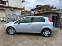 Usata Fiat Grande Punto Dynamic 90 CV (66 kW) 2007 Grigio Utilitaria