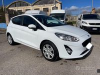 Usata Ford Fiesta 85 CV (62 kW) 2019 Bianco Utilitaria