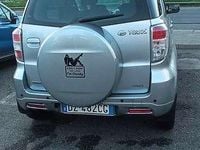 Usata Daihatsu Terios HIRO 105 CV (77 kW) 2009 Argento SUV