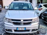 Usata Dodge Journey 140 CV (102 kW) 2009 Argento SUV