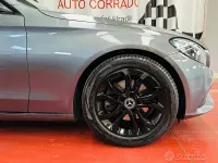 Usado Mercedes C220 Edition 170 CV (125 kW) 2016 Gris Familiar