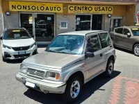 Usata Suzuki Vitara 87 CV (63 kW) 2003 Grigio SUV