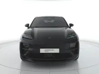 Usata Porsche Macan Turbo 469 kW (639 CV) 2024 Nero jet metallizzato SUV