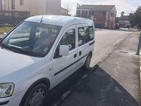 Usata Opel Combo 94 CV (69 kW) 2011 Bianco Furgone