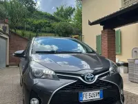 Usata Toyota Yaris Hybrid Style 75 CV (55 kW) 2016 Berlina