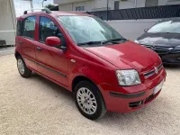 Usata Fiat Panda Dynamic 77 CV (56 kW) 2011 Rosso Utilitaria