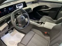 Nuova Peugeot 3008 GT 136 CV (100 kW) 2026 Bianco okenite SUV