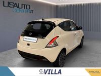 Usata Lancia Ypsilon Gold 69 CV (50 kW) 2023 Bianco Utilitaria