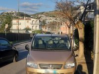 Usata Fiat Multipla 120 CV (88 kW) 2009 Giallo Monovolume