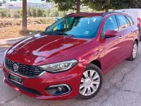 Usata Fiat Tipo Lounge 120 CV (88 kW) 2017 Rosso Station wagon