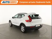 Usata Volvo XC40 Momentum 129 CV (94 kW) 2021 Bianco SUV