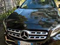 Usata Mercedes GLA180 122 CV (89 kW) 2019 Nero SUV