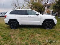 Usata Jeep Grand Cherokee Overland 241 CV (177 kW) 2013 Bianco SUV