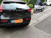 Usata Volvo V40 120 CV (88 kW) 2016 Nero Berlina